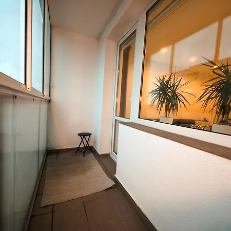 Modern Karpatska - Near Center Lägenhet *