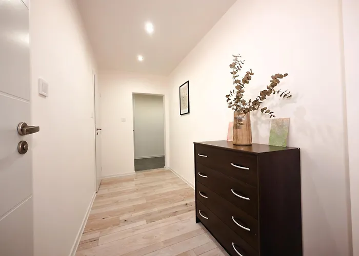 Апартаменты Modern Karpatska - Near Center Кошице