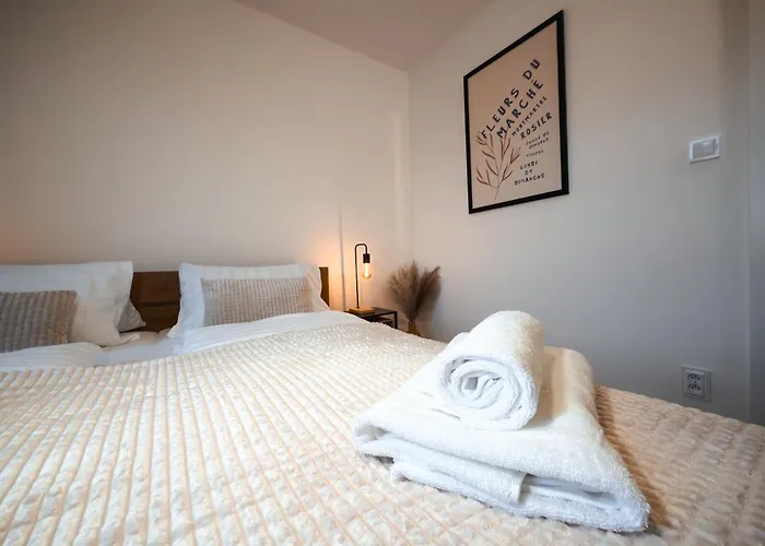 Апартаменты Modern Karpatska - Near Center Кошице