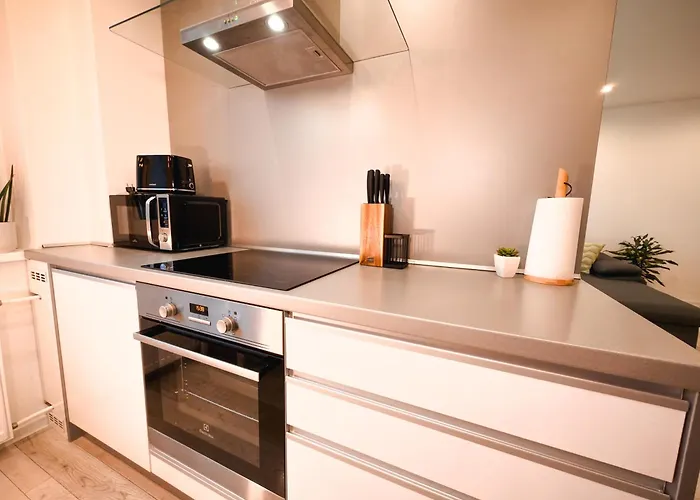 Апартаменты Modern Karpatska - Near Center Кошице