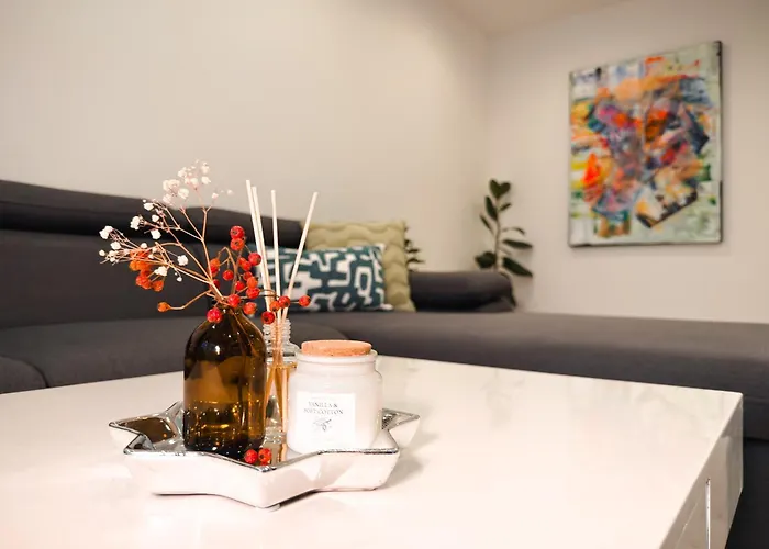 Modern Karpatska - Near Center Апартаменты *