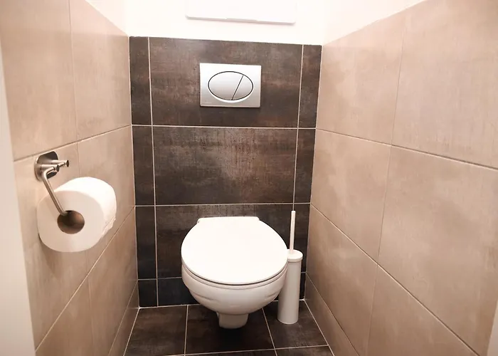 Modern Karpatska - Near Center Апартаменты